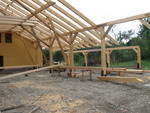 Střecha a dřevěná konstruk